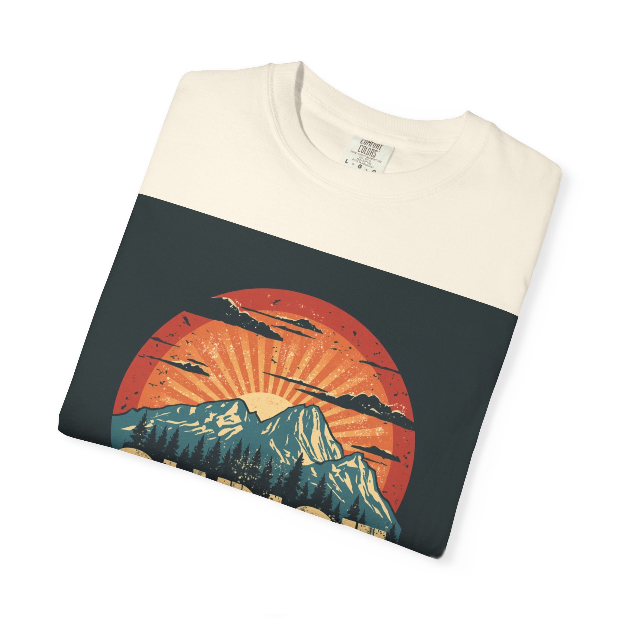 Christian Mountain T-Shirt — "I Can Do All Things Through Christ" Philippians 4:13 Vintage Sunset