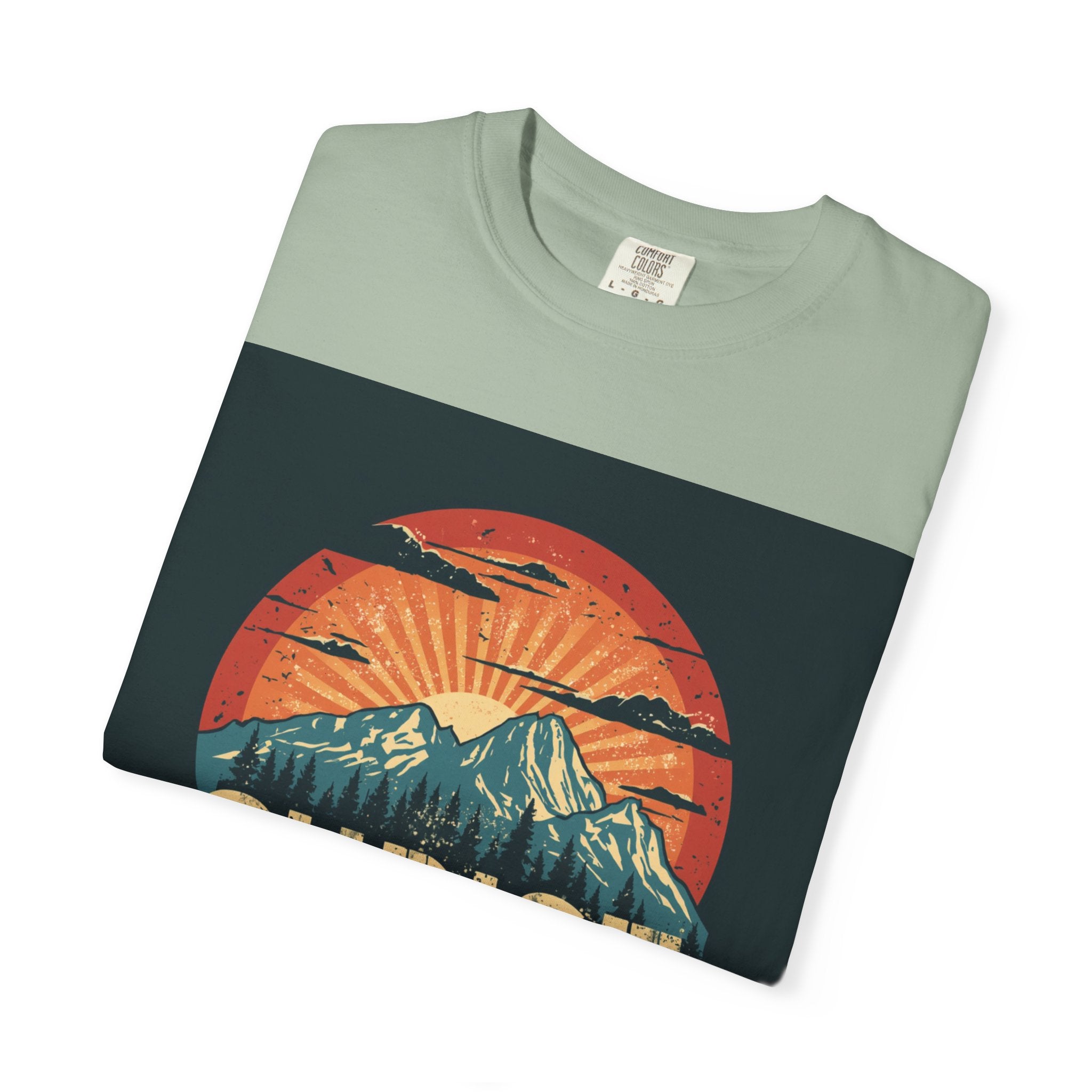 Christian Mountain T-Shirt — "I Can Do All Things Through Christ" Philippians 4:13 Vintage Sunset